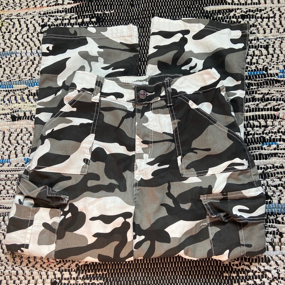 Almost Famous Camo Cargo Pants